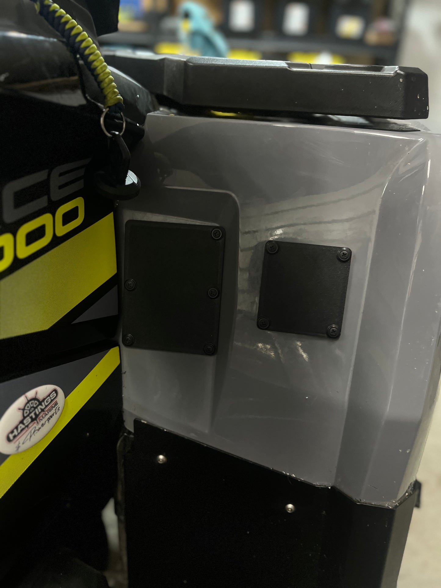 Cforce 800-1000 Warning label delete