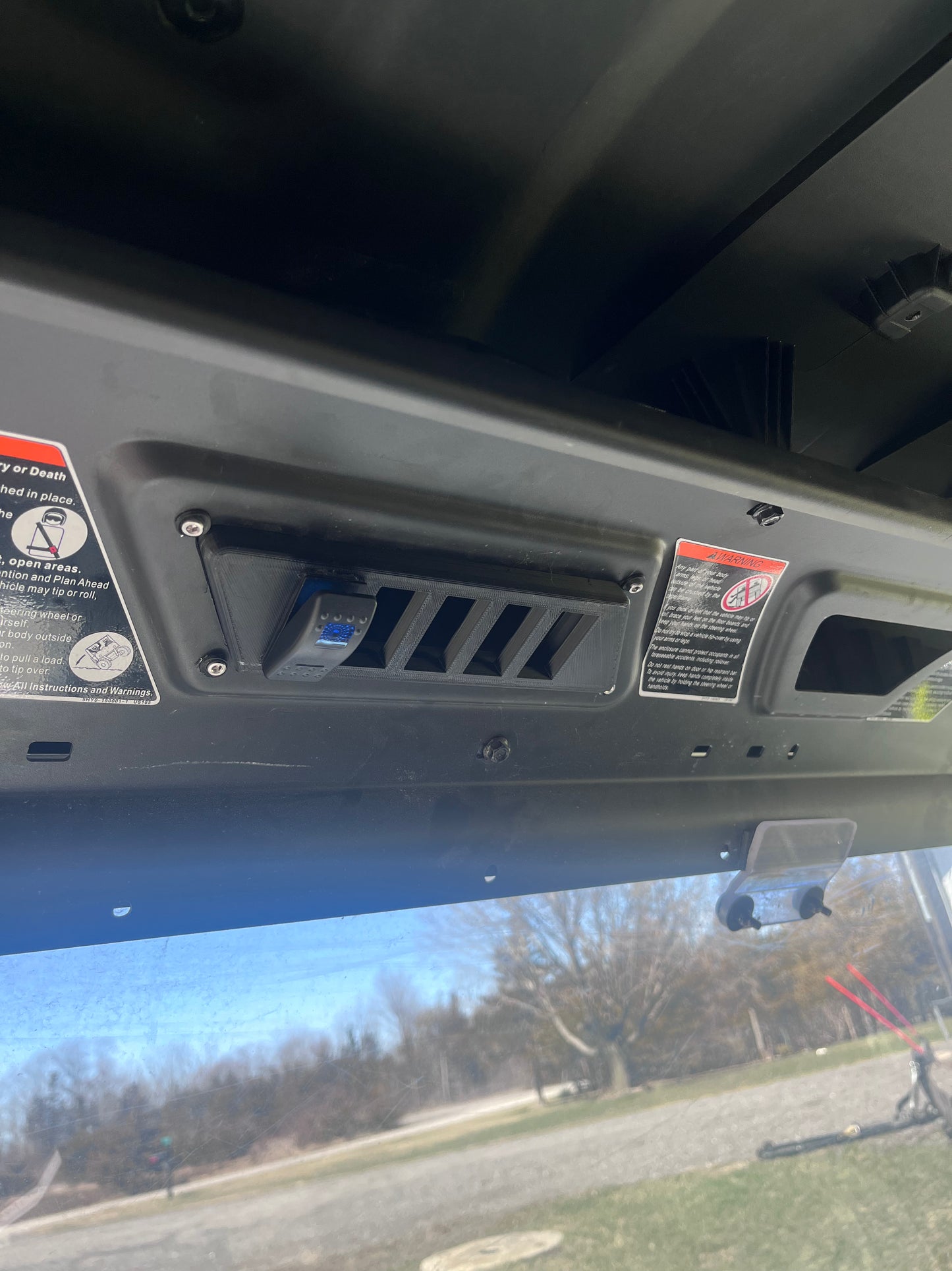 Uforce 1000 / 1000XL Switch Mounting Bracket